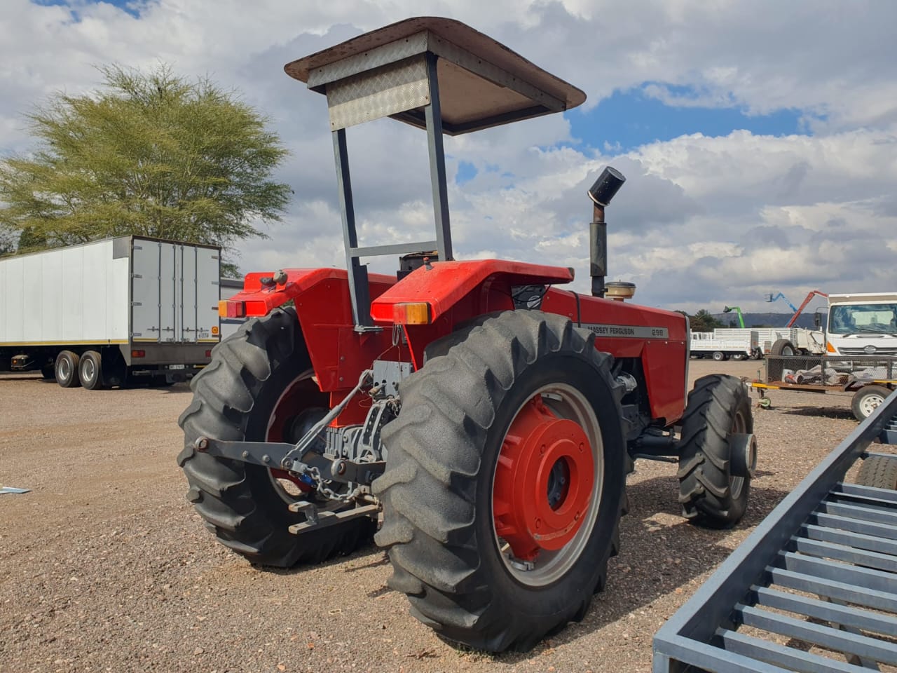 Massey Ferguson 298 - Image 2